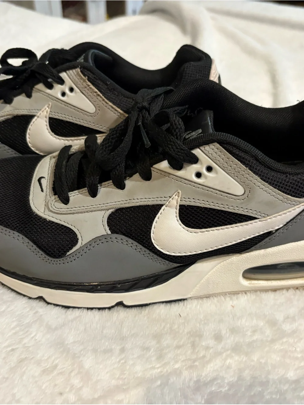 Nike Black and Gray Low-Top Sneakers